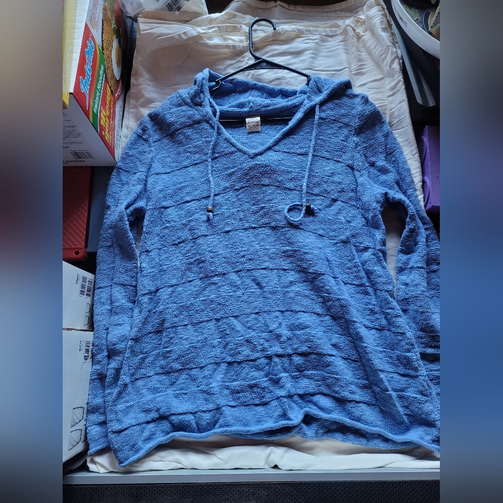 Faded Glory Blue Knit Sweater
